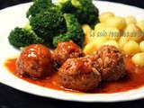 Boulettes de boeuf au riz en sauce tomate