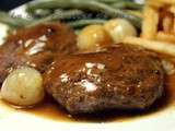 Hamburger steak, sauce aux petits oignons