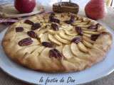 Tarte aux pommes, noix de pecan et érable