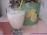 Smoothie banane fraise vanille