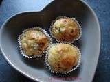 Muffins de tomates confites, basilic, olives et parmesan