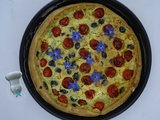 Clafoutis salé aux tomates cerises, aux olives et à la bourrache