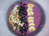 Smoothie bowl myrtilles muesli