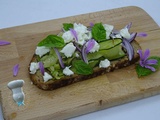 Tartine courgette féta