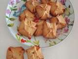 Bonnets de prêtres (biscuits Suisses à la confiture)