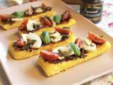 Bruschettas de polenta, tapenade et crudités