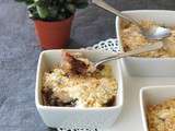 Crumble de poires au chocolat et aux noisettes