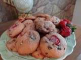 Biscuits aux fraises et aux pépites de chocolat