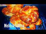 Page facebook https://www.facebook.com/Top-Chef-Avec-Melissa-Kahina-250886938682807/