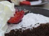 Torta caprese, chantilly, fraises