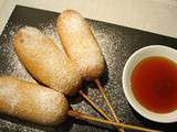 Beignets aux pommes sautées, sauce caramel au Calvados