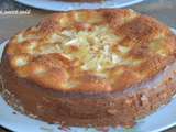 Gâteau au yaourt aux pommes moelleux