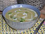 Soupe de courgette froide au lait de coco