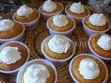 Baba au sirop et à la chantilly