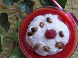 Île flottante aux fruits rouges et aux pistaches