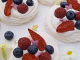 Mini pavlovas aux fruits rouges