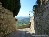 Gordes(84)-Emblème du Village Perché