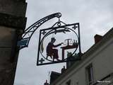 Loches(37) - Élégance Urbaine