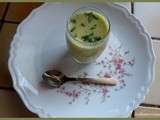 Soupe glacée aux courgettes et au chèvre