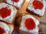 Toasts ricotta ciboulette oeufs de lompe