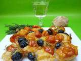 Tartelettes aux tomates cerises, olives noires et mozzarella