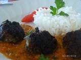 Boulettes d'agneau aux epices..sauce tomates/poivrons