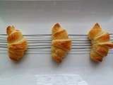 Mini croissants à la crevette pimentée