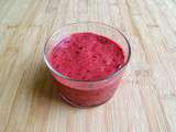 Smoothie fruits des bois - banane - gingembre