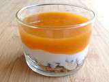 Verrine abricot frais - yaourt - muesli