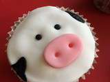 Cupcakes sur le thème des animaux de la ferme Tutoriel #4 la vache