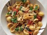 Orecchiette aux tomates rôties et basilic