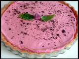 Tarte façon entremet framboise sur lit de chocolat