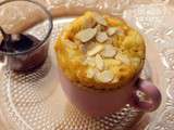 Mug cake poire-chocolat