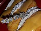 Eclairs au cafe