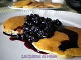 Mix pour pancakes, sauce aux myrtilles de Nigella