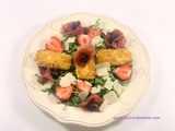 Salade au halloumi pané et bresaola