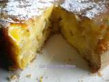 Sharlotka ou le cake aux pommes russe