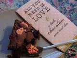 Brownie Fondant au Chocolat et Pralines Roses