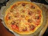 Tarte à la tomate, au fromage et au chorizo