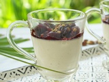 Panna cotta pistache et compotée de cerises