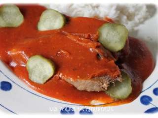 Langue de boeuf sauce tomates cornichons