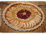 Tarte pommes , bananes, framboises