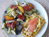 Gaufre de courgettes et tomate