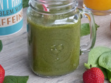 Green smoothie fraises épinard