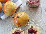 Petits pains aux raisins secs