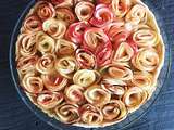 Tarte aux pommes   bouquet de roses 