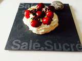 Pavlova cerises pistaches