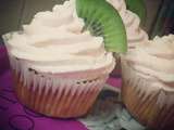 Cupcake aux kiwi et son topping saveur tarte aux fraises