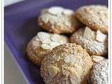 Macarons aux amandes et au miel