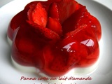 Duo de panna cotta et aspic de fraises à la rose